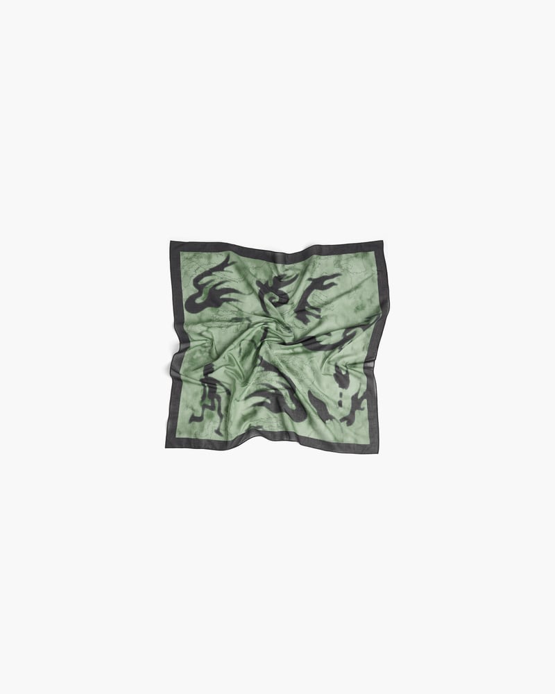 Image number 2 of Guardina Pisco Bandana