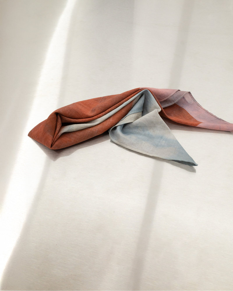 Bild 3 av B.12 Bandana