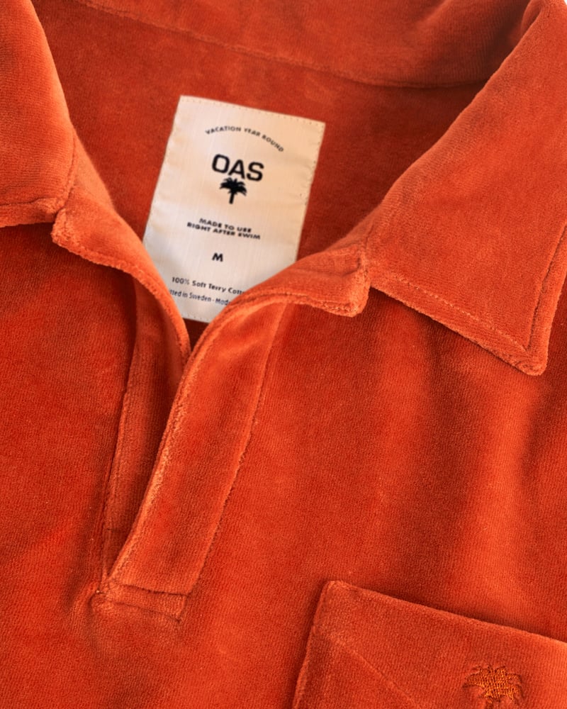 Bildnummer 2 von Burnt Orange Velours-Langarmhemd